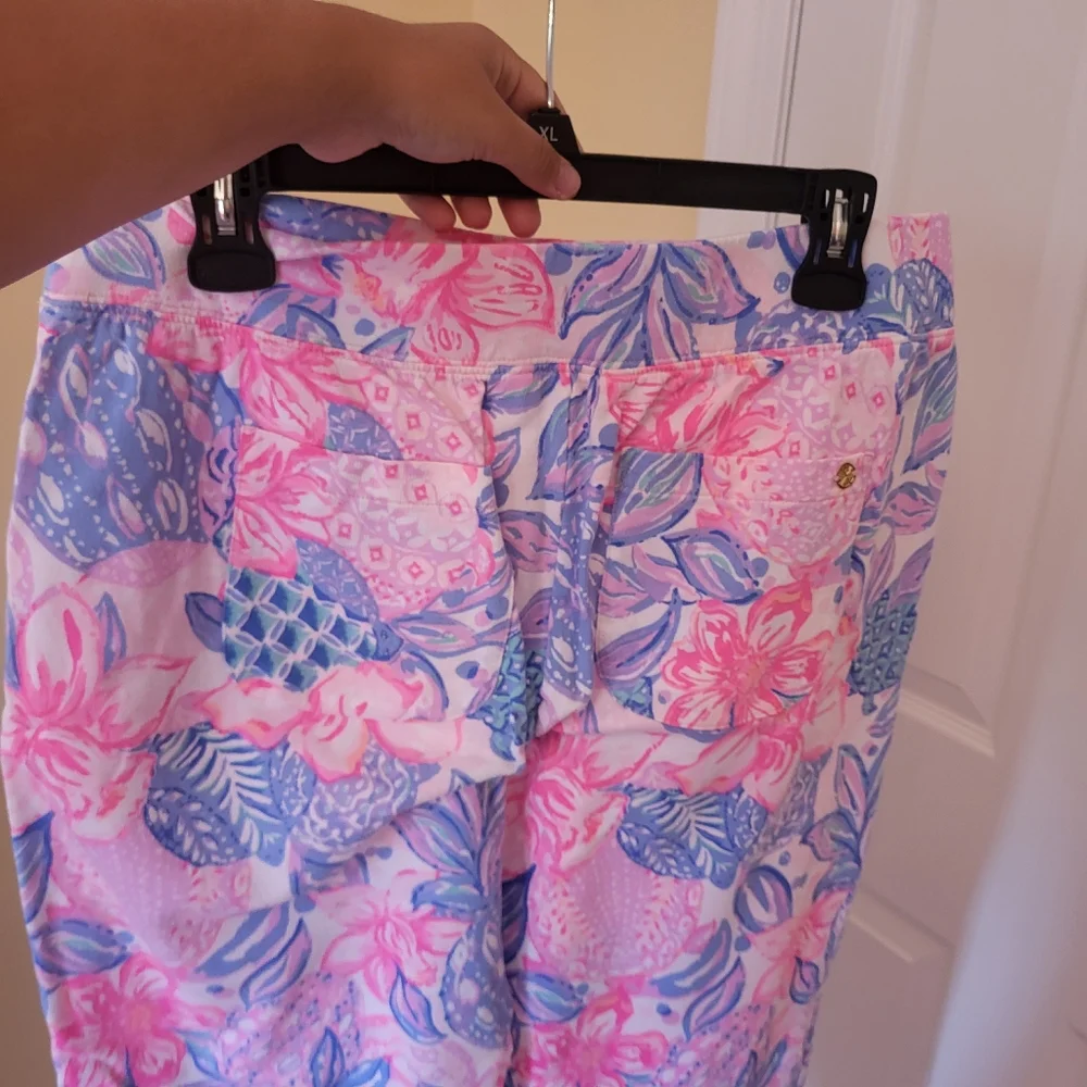 Lilly Pulitzer Floral Pink and Blue Jogger Pants Size L - Picture 4 of 5